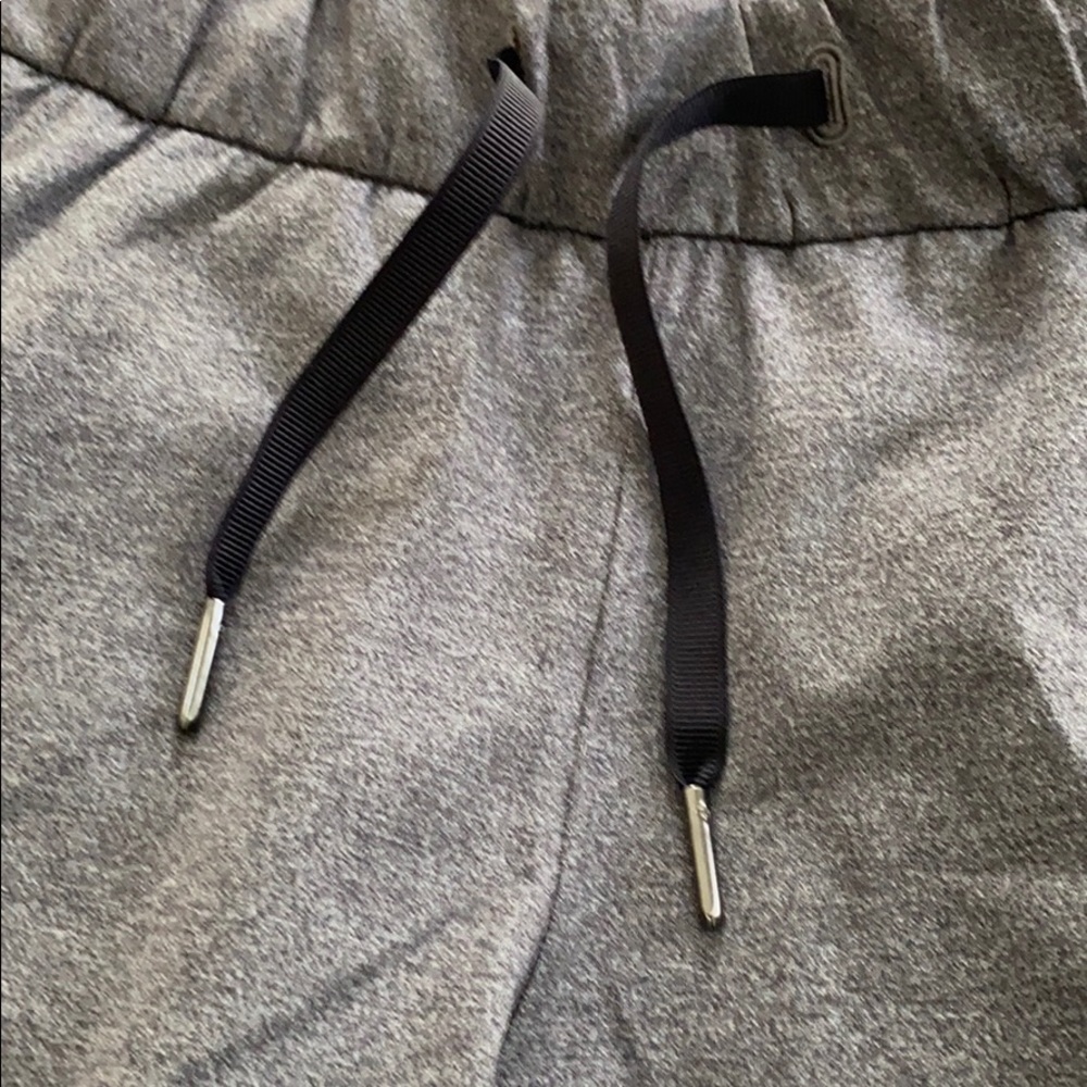 Host Pick 🎉 Lululemon On the Fly Full Length size 6 - Picture 3 of 7